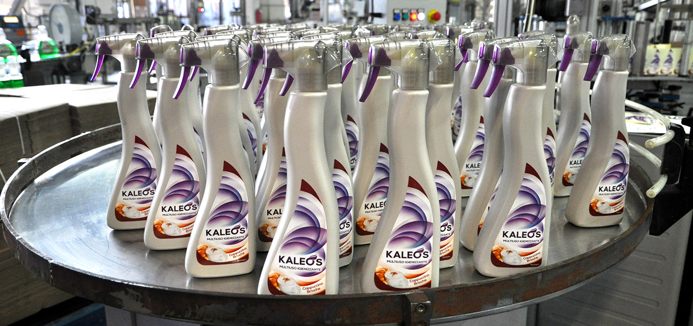 Kaleos è il brand che firma la linea olfattiva di MK srl, azienda leader nella detergenza professionale da oltre 50 anni con alti standard di qualità
